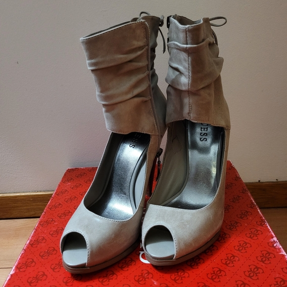 Guess Grey Leather Ankle Stilleto Boots - Picture 5 of 7